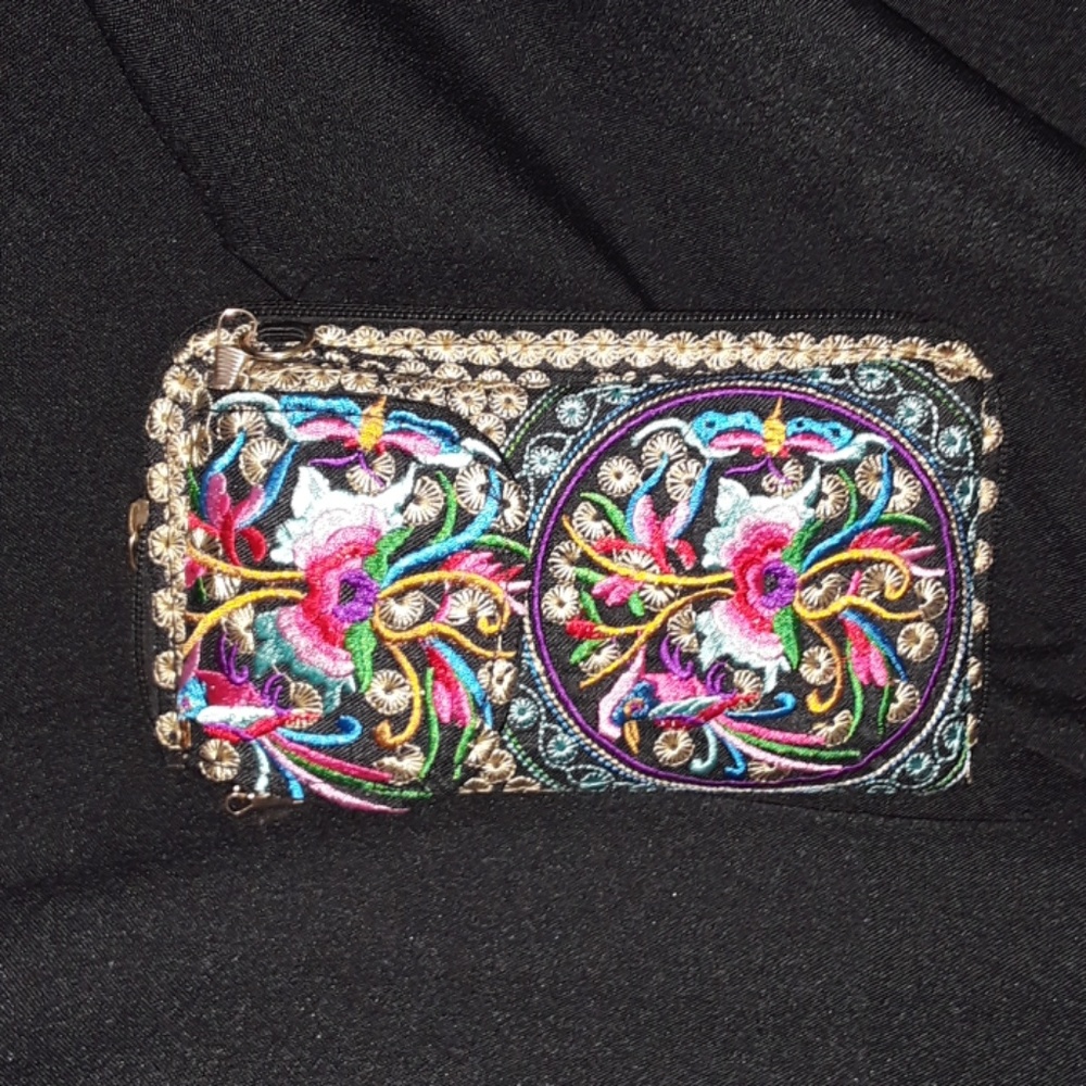 BOHEMIAN WALLET/WRISTLET